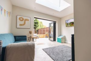 Photo 16- click for photo gallery